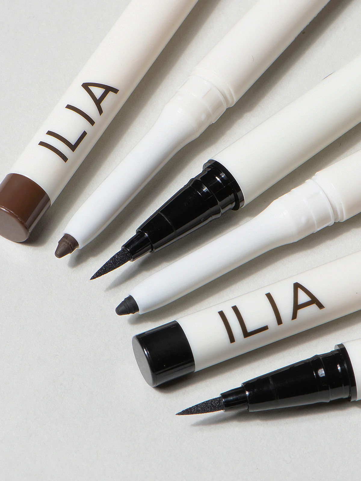 Clean Line Liquid Liner - Image 4